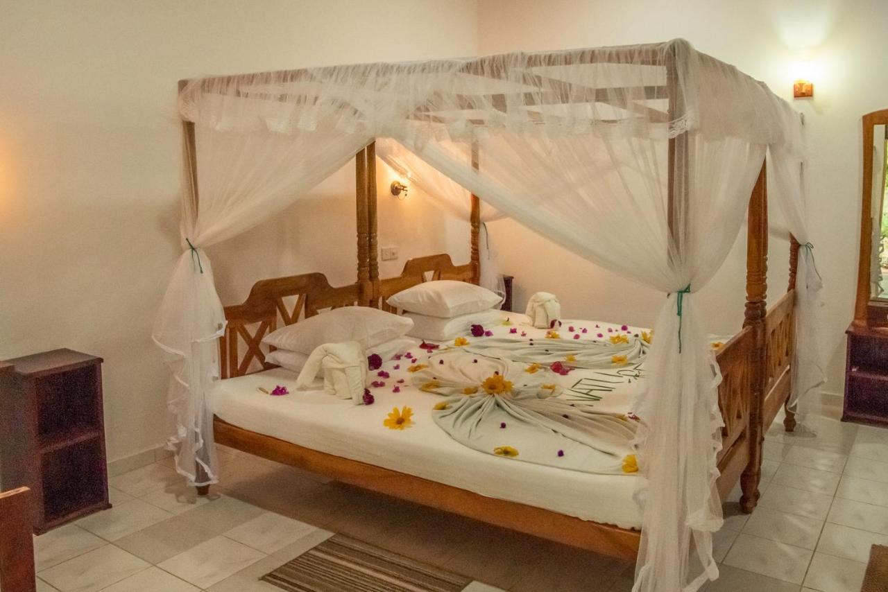 Nature Lanka Ayurveda Resort - All Meals And Ayurveda Treatments With Yoga تانجالي المظهر الخارجي الصورة