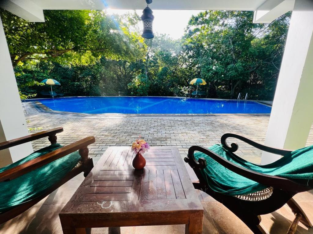 Nature Lanka Ayurveda Resort - All Meals And Ayurveda Treatments With Yoga تانجالي المظهر الخارجي الصورة